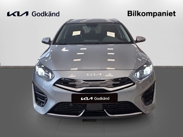 Kia Ceed 2024 – bild 2