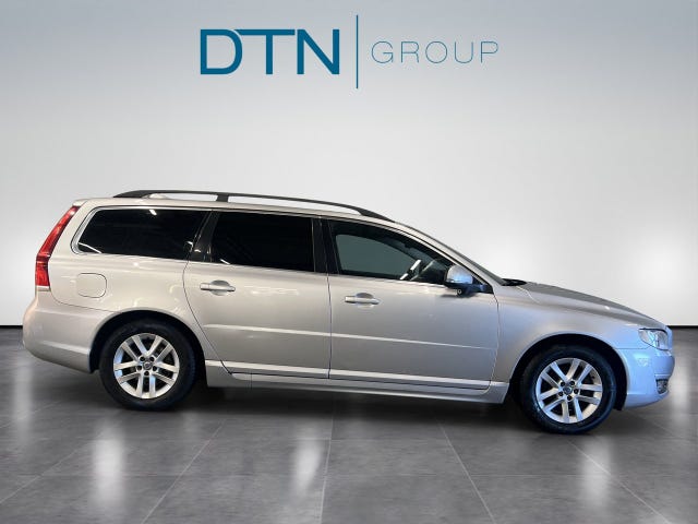 Volvo V70 2016