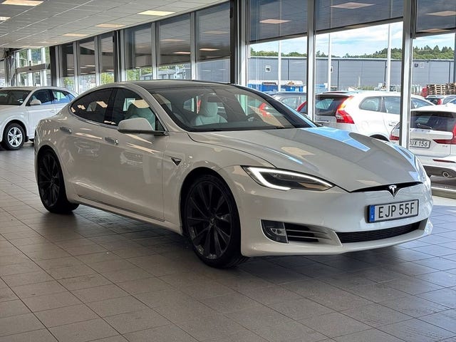 Tesla Model S 2020
