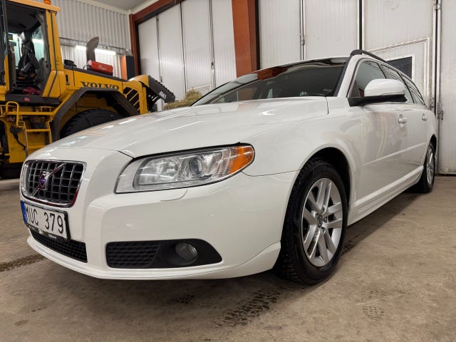 Volvo V70 2013