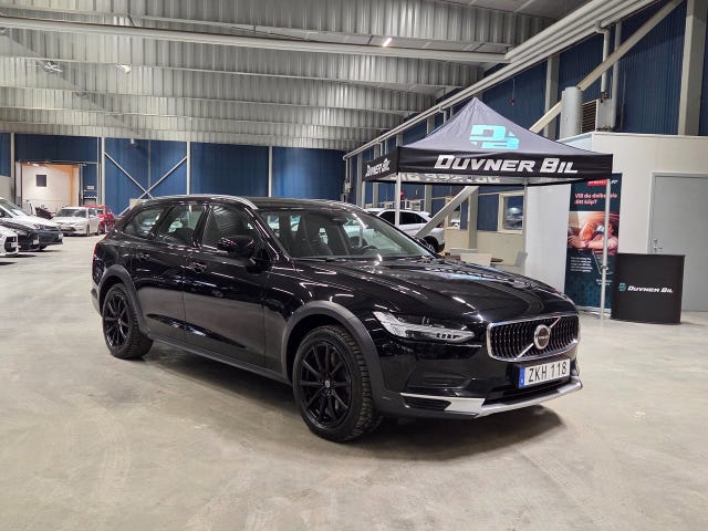 Volvo V90 Cross Country 2022