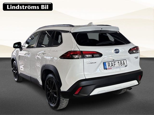 Toyota Corolla Cross 2023 – bild 4