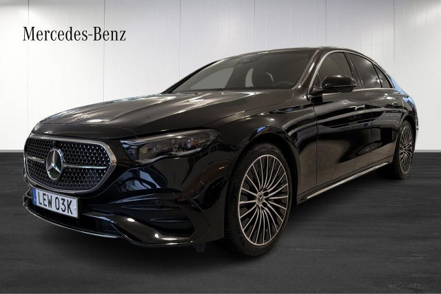 Mercedes-Benz E300 2026