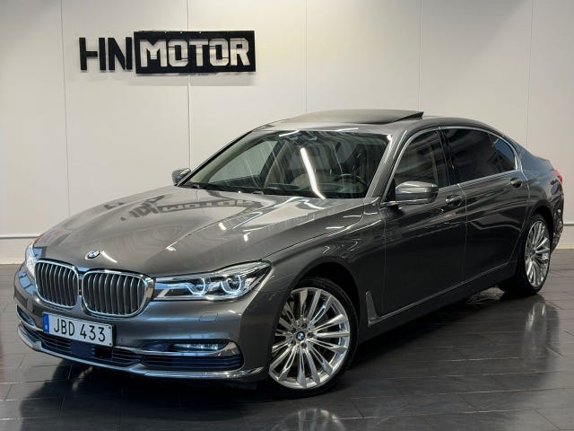 BMW 750Li 2016