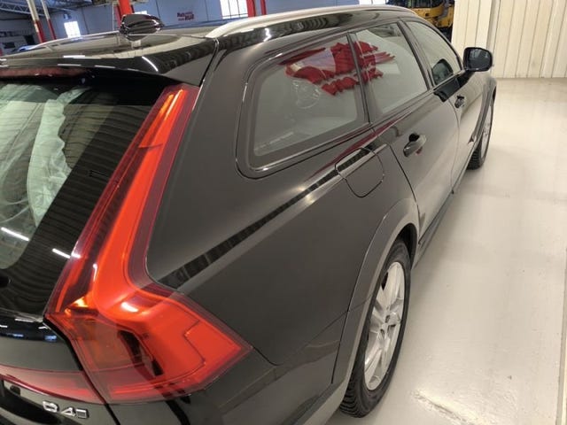 Volvo V90 Cross Country 2019 – bild 4