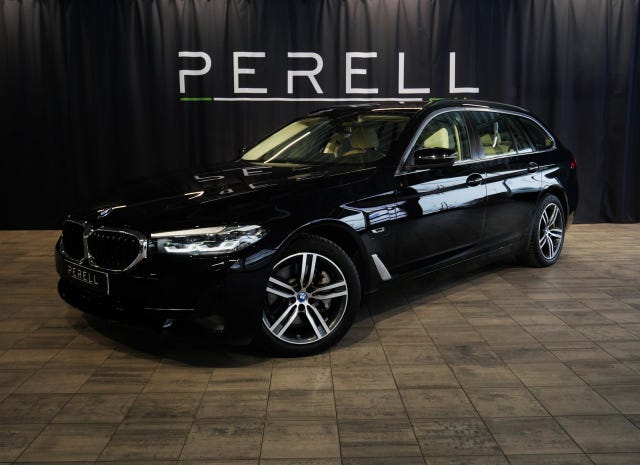 BMW 530e 2022