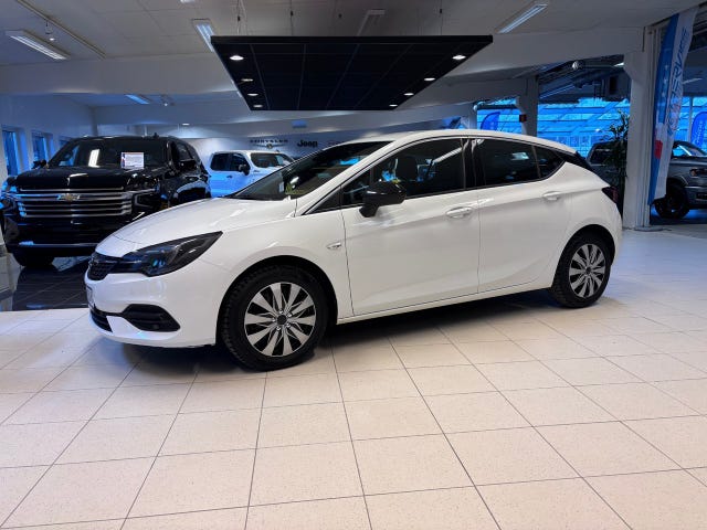 Opel Astra 2021