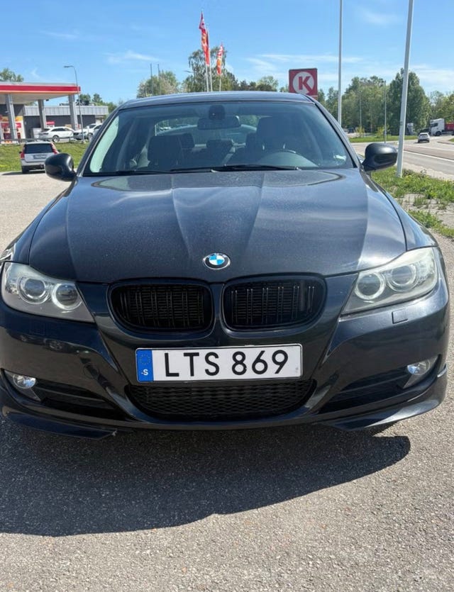 BMW 320d 2011