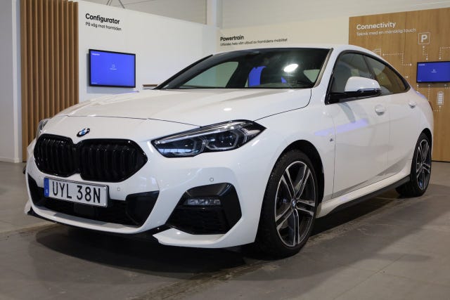 BMW 218 2022
