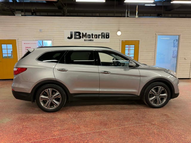 Hyundai Grand Santa Fe 2014