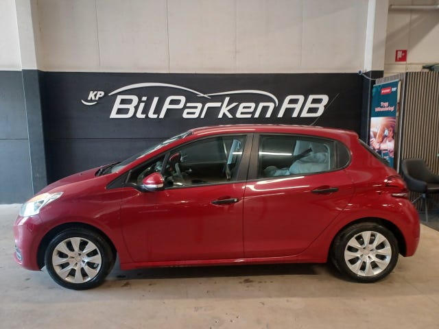 Peugeot 208 2015