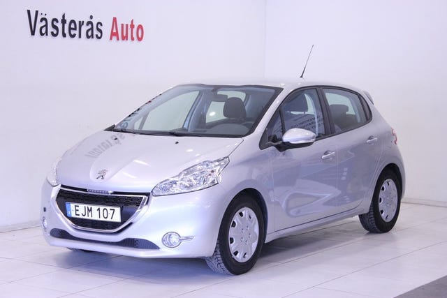 Peugeot 208 2015