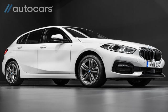 BMW 120 2022
