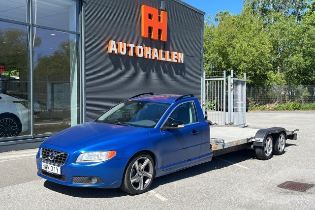 Volvo V70 2025