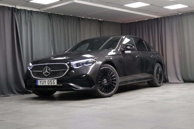 Mercedes-Benz E300 e 2026