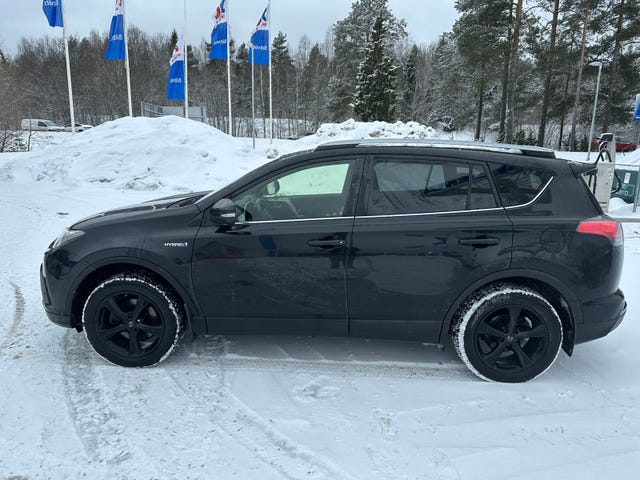 Toyota RAV4 2018 – bild 2