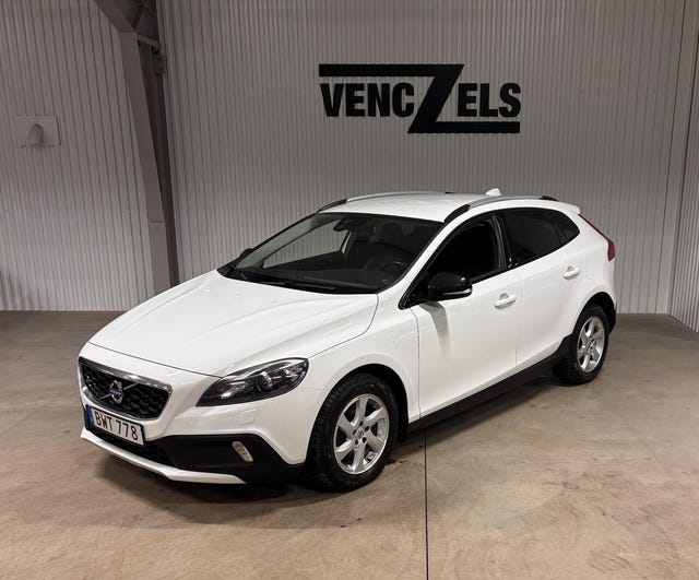 Volvo V40 Cross Country 2015