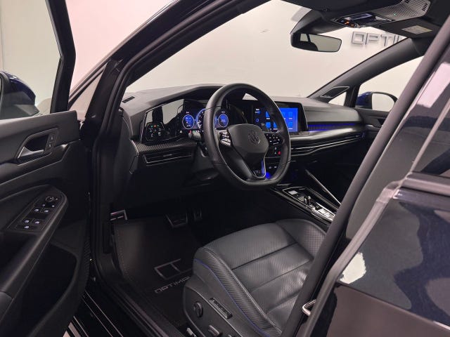 Volkswagen Golf I 2024 – bild 4
