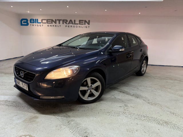 Volvo V40 2014