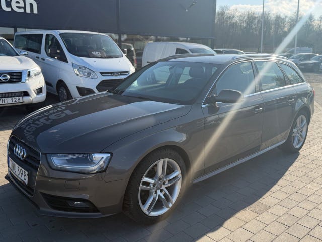 Audi A4 2014