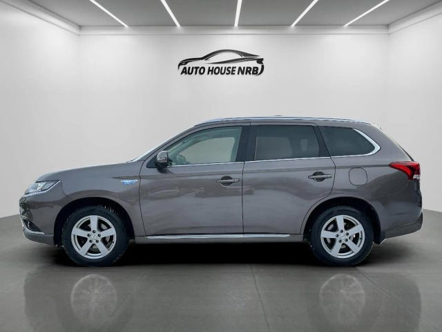 Mitsubishi Outlander 2016