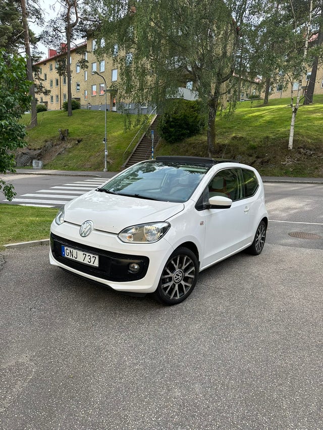 Volkswagen UP! 2013