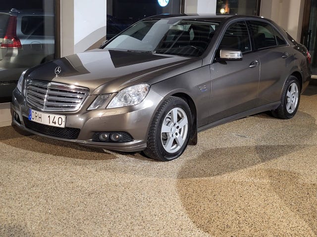 Mercedes-Benz E220 2010