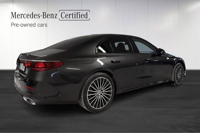Mercedes-Benz E300 de 2025 – bild 4