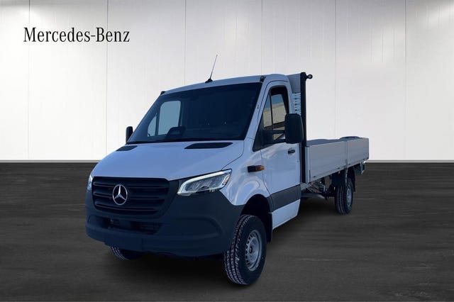 Mercedes-Benz Sprinter 208 2025
