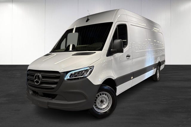 Mercedes-Benz Sprinter 317 2026