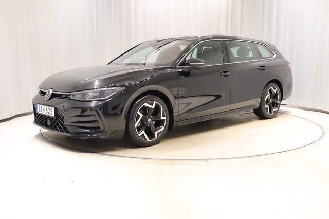 Volkswagen Passat 2025