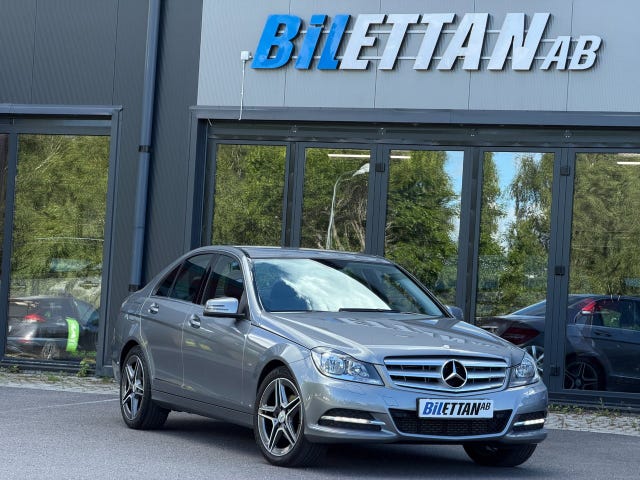 Mercedes-Benz C220 2012