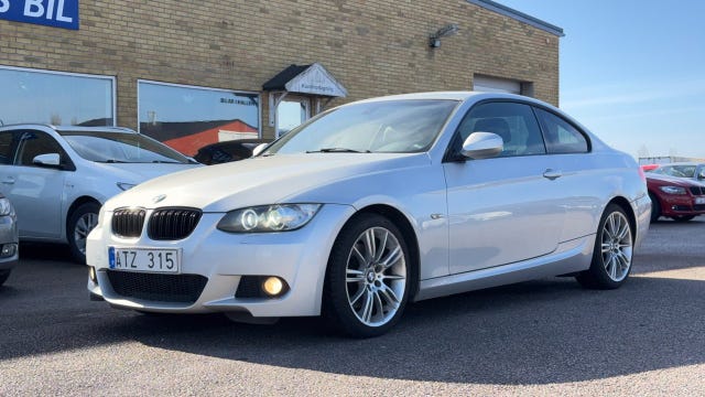 BMW 325i 2010
