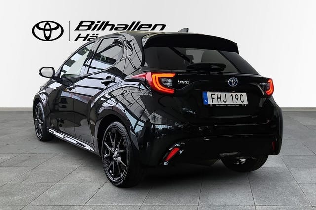 Toyota Yaris 2023 – bild 2