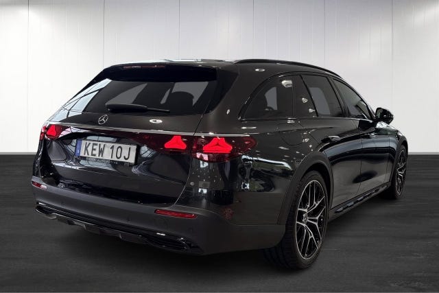 Mercedes-Benz E300 de 2026 – bild 4