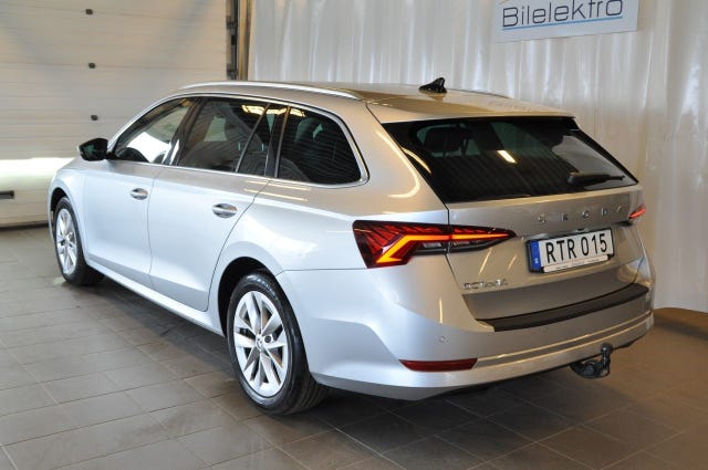 Skoda Octavia 2023 – bild 4