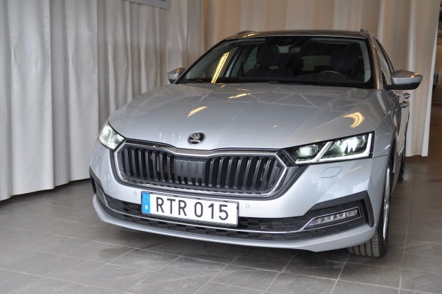 Skoda Octavia 2023 – bild 3