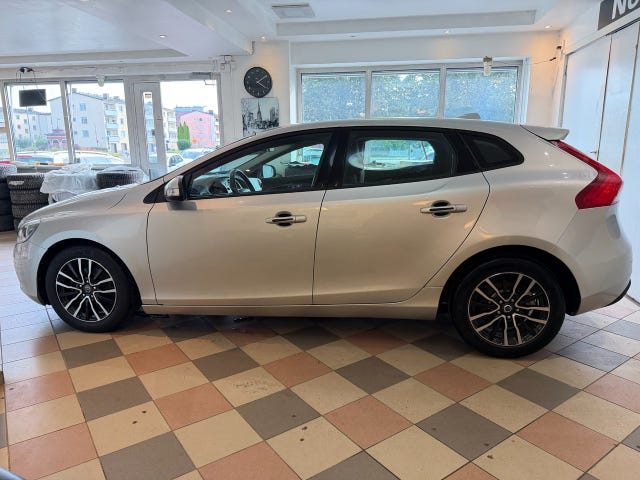 Volvo V40 2013 – bild 4