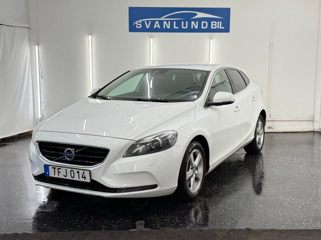 Volvo V40 2016