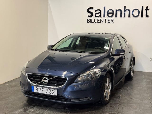 Volvo V40 2014