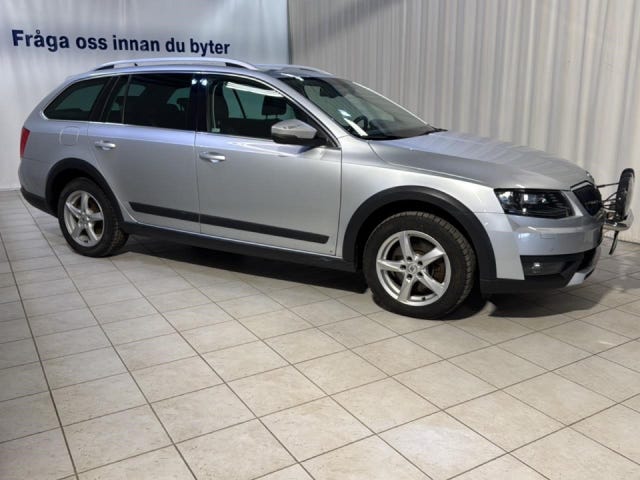 Skoda Octavia Scout 2016 – bild 4