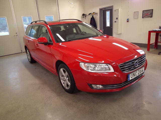 Volvo V70 2016
