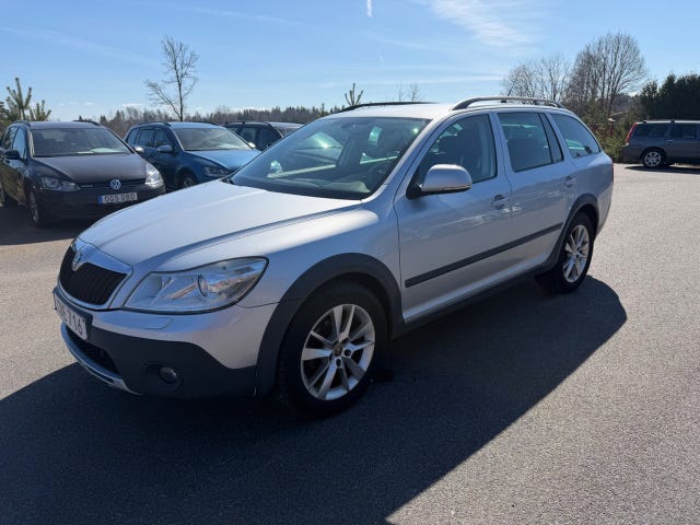 Skoda Octavia Scout 2012
