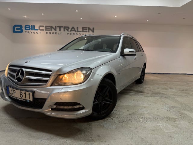 Mercedes-Benz C220 2012