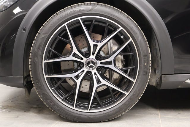 Mercedes-Benz E 300 de 2025 – bild 3