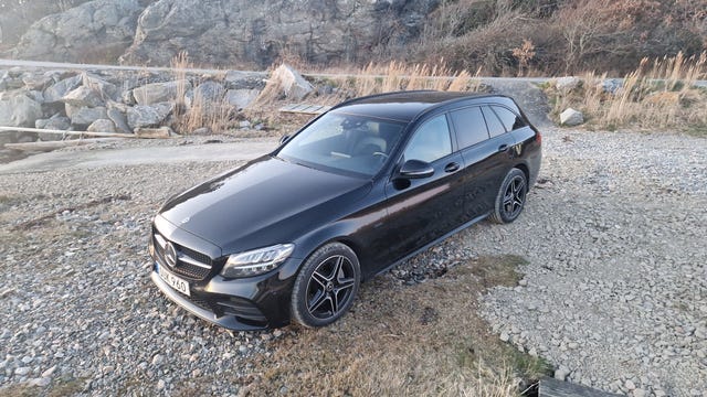 Mercedes-Benz C300 e 2021