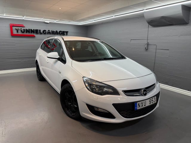 Opel Astra 2014