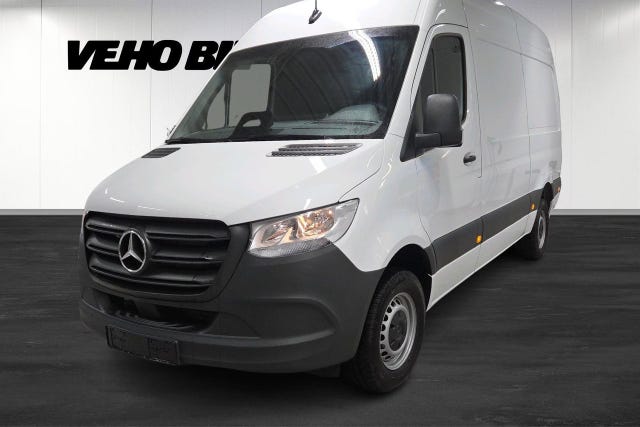 Mercedes-Benz Sprinter 317 2025