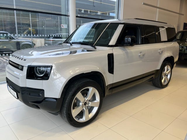 Land Rover Defender 130 2026