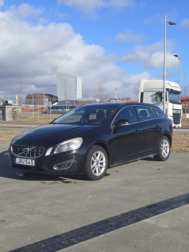 Volvo V60 2012